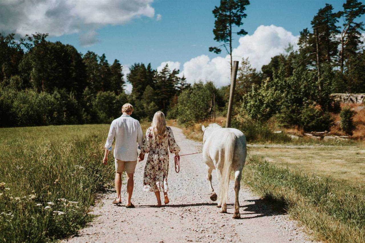 Tackork Gard & Marina Nauvo